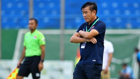 HLV Phan Thanh Hùng: “Khởi đầu V.League 2023, SHB Đà Nẵng đã gặp khó về lực lượng”